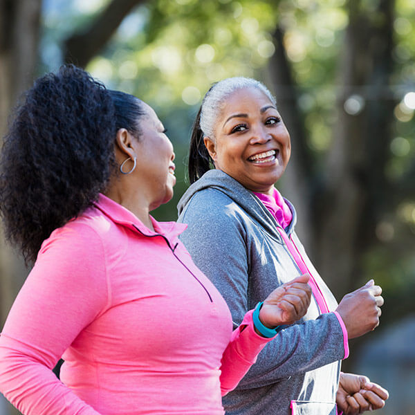 2 women jogging